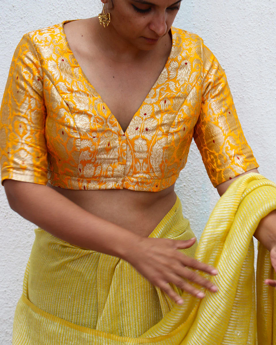 Amber Handwoven Linen Zari Saree - TOG - Image 11