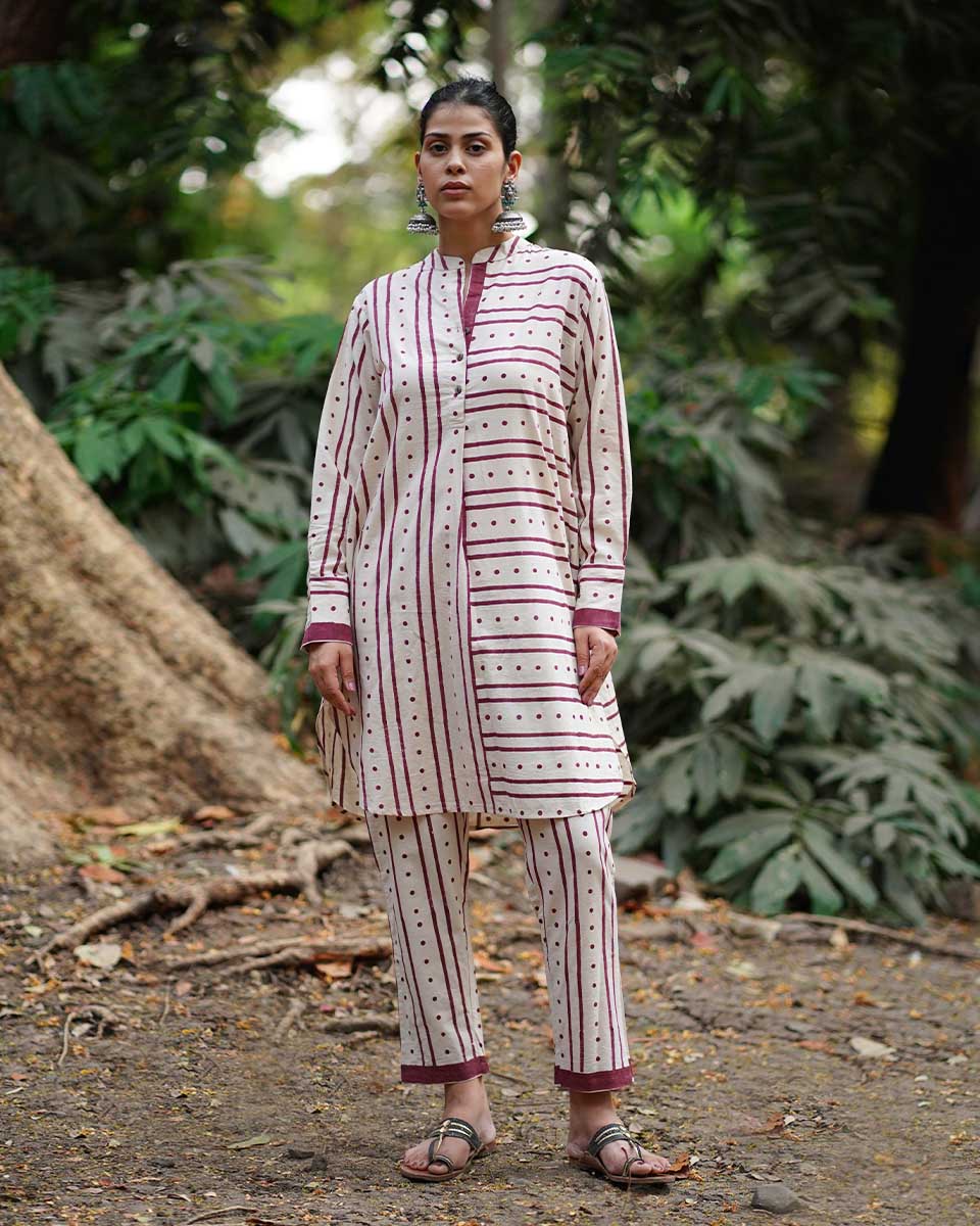 Bhanwar Si Tu Ivory Block Printed Cotton Kurta Set - WW - Image 10