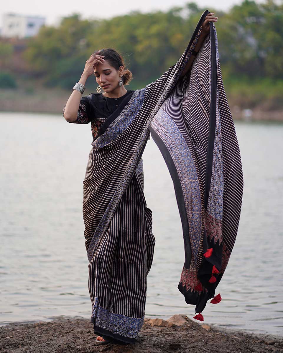 Bhumika Black Block printed Modal Silk Saree - Jaisal - Image 6