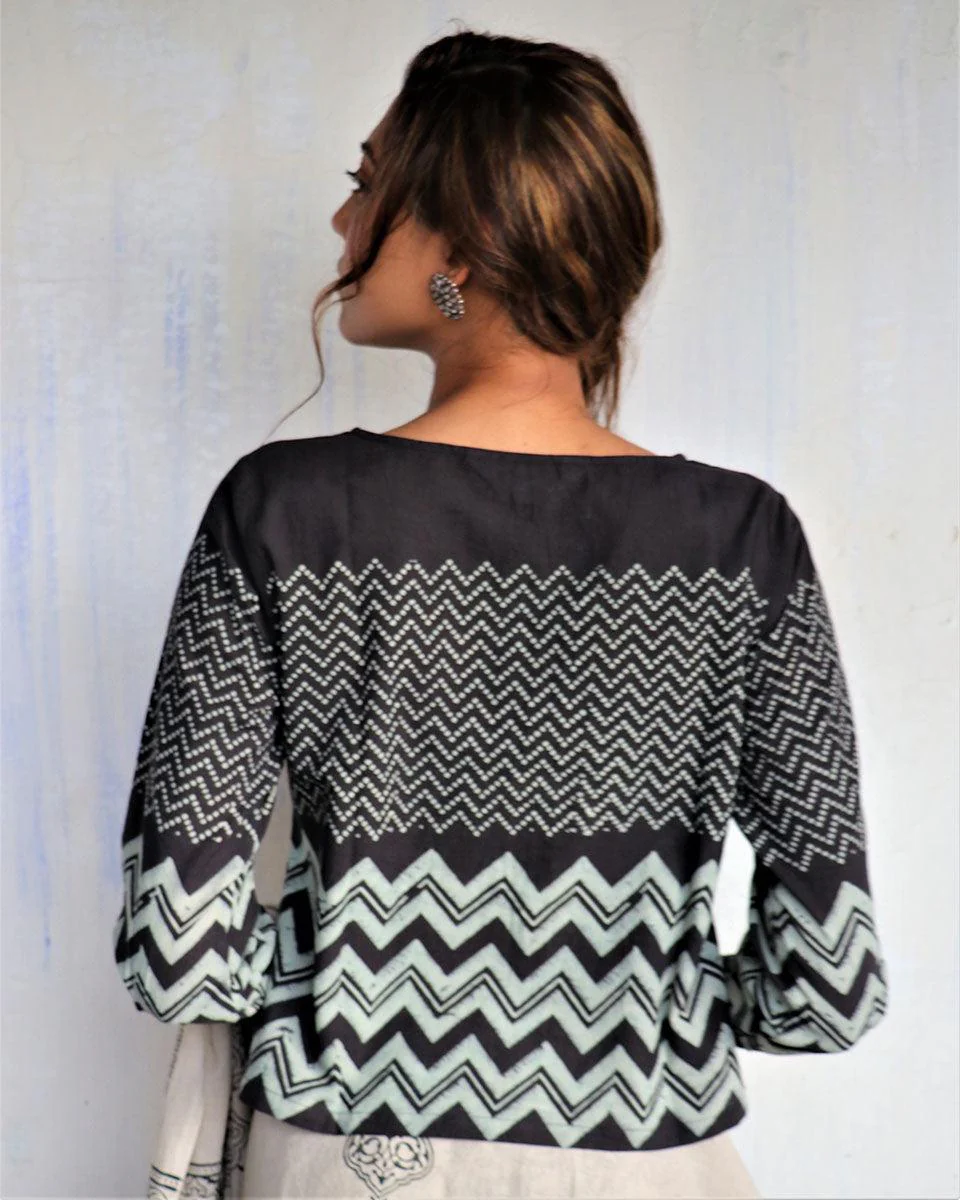 Black Block Printed Crop Top Blouse - Image 4