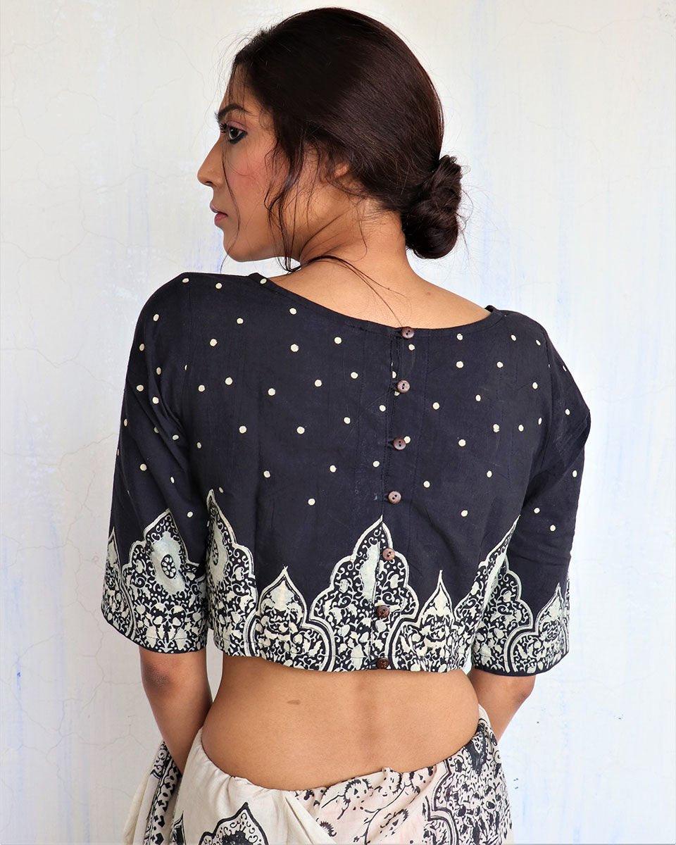 Black Minari Handprinted Crop Top Cotton Blouse - God - Image 4