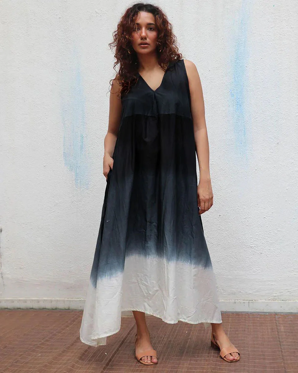 Blackberry Matcha Handblock Printed Cotton Dress - Mono - Image 10