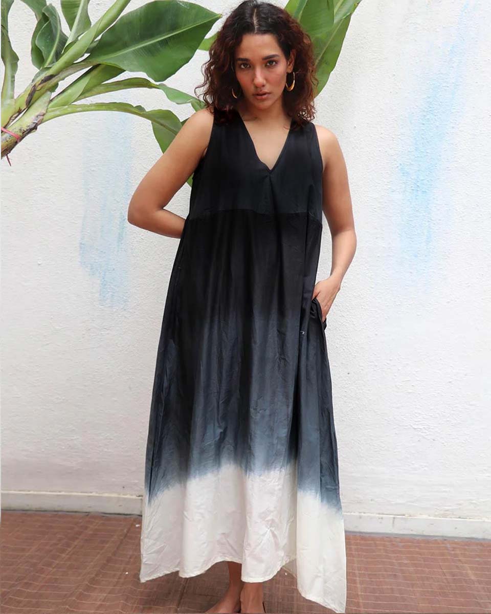 Blackberry Matcha Handblock Printed Cotton Dress - Mono - Image 3