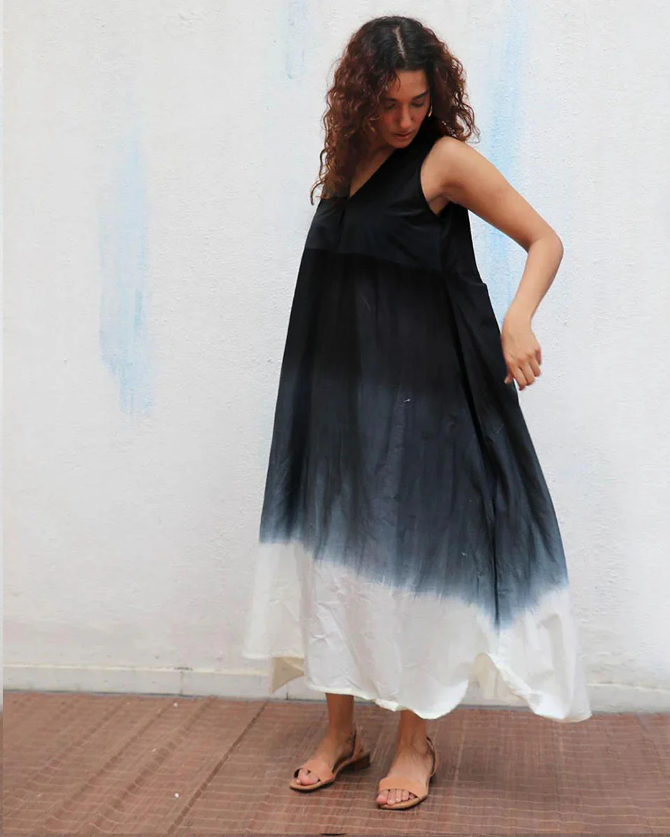 Blackberry Matcha Handblock Printed Cotton Dress - Mono - Image 6