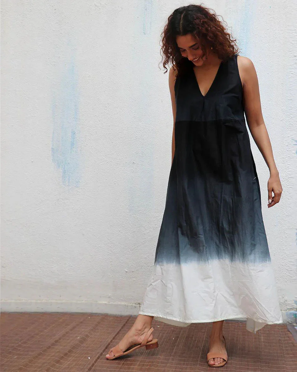Blackberry Matcha Handblock Printed Cotton Dress - Mono - Image 9