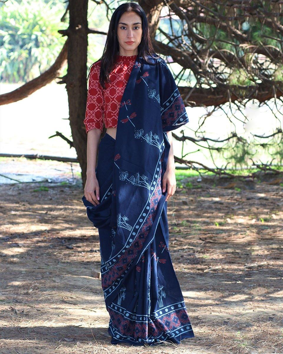 Dragonfly Glory Handblockprinted Mulmul Cotton Saree - Image 4