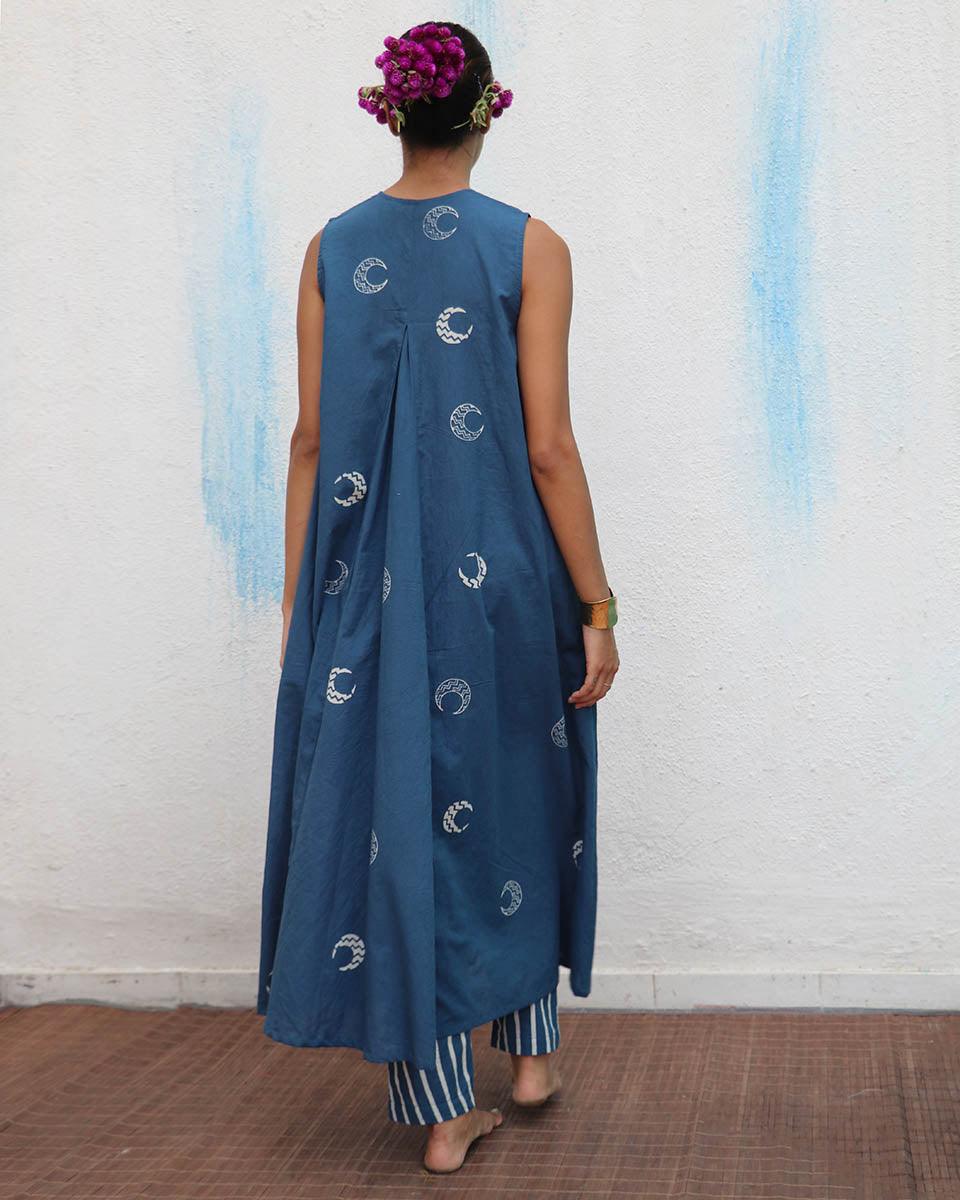Chandramallika Block printed Cotton Kurta Set - Flower Girl - Image 5