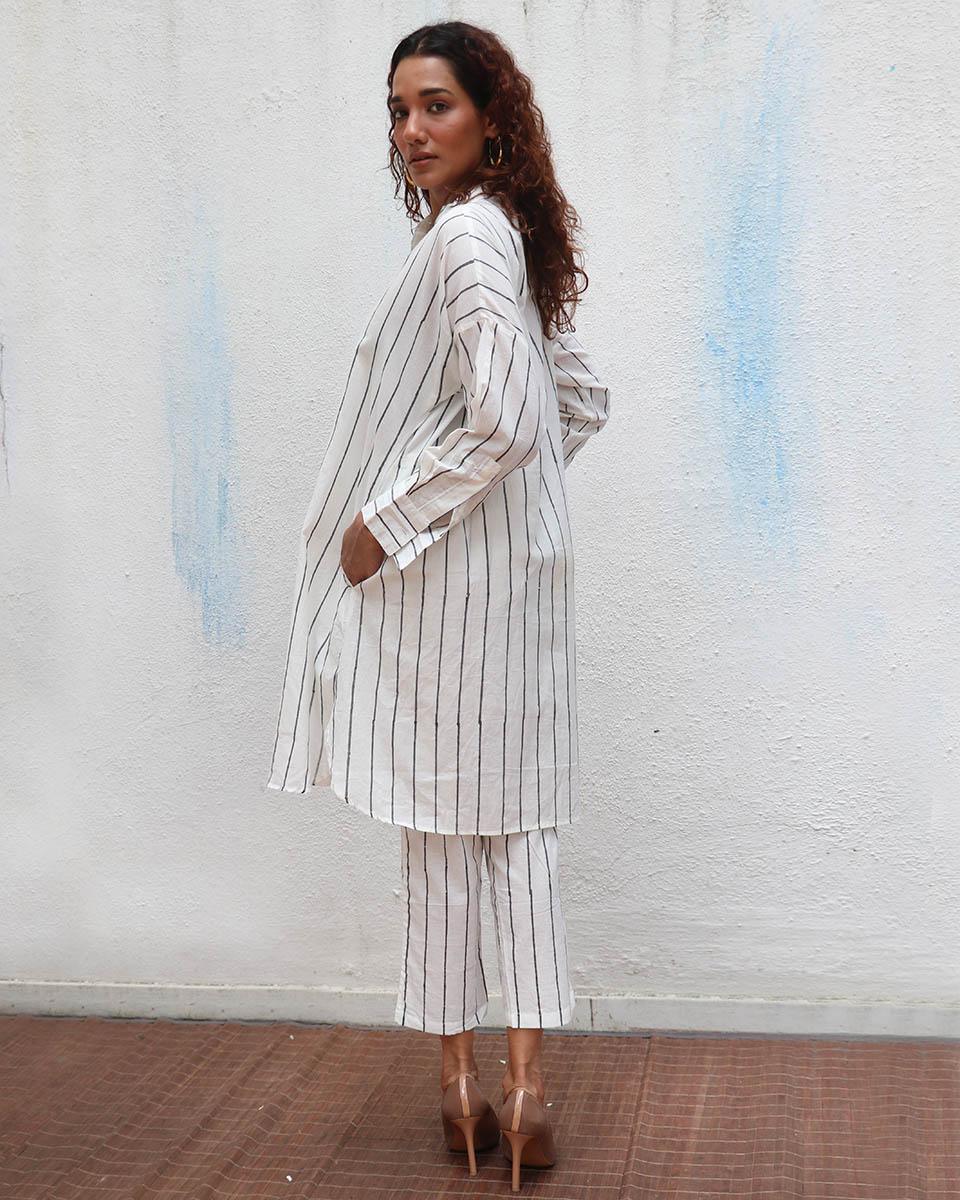 Coconut FrosÃ© Handblock Printed Cotton Kurta Set - Mono - Image 5