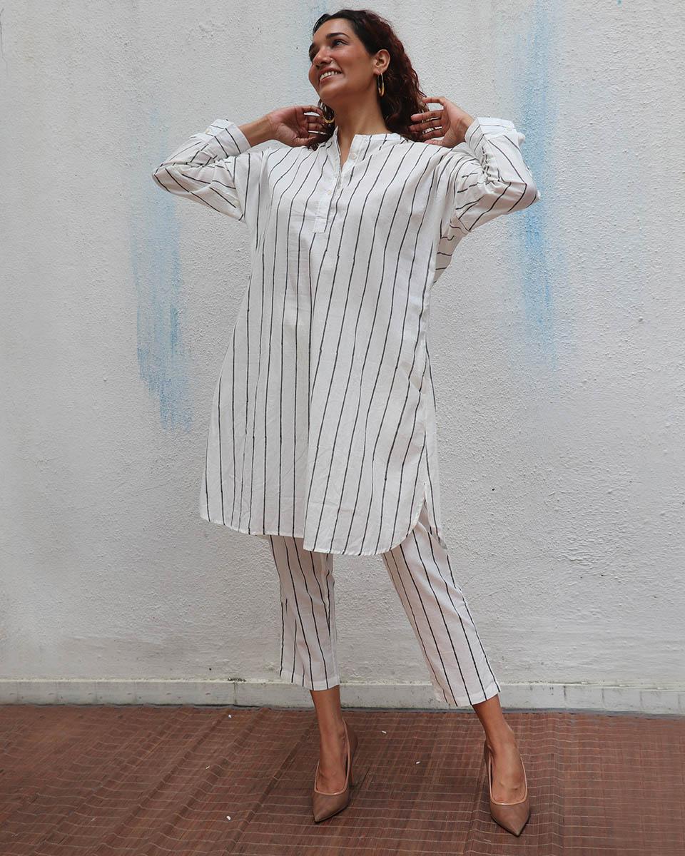 Coconut FrosÃ© Handblock Printed Cotton Kurta Set - Mono - Image 8