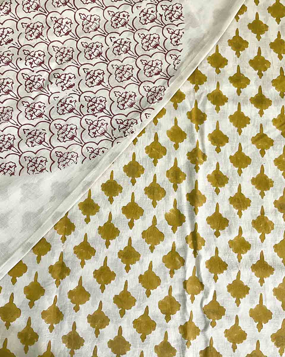 Dil-Navaaz Ivory Block Printed Cotton Saree - WW - Image 3