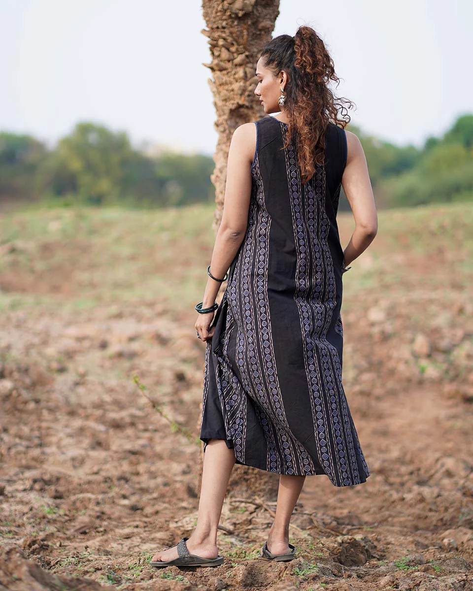 Floating Poems Blockprinted Cotton Dress-WWB - Image 9