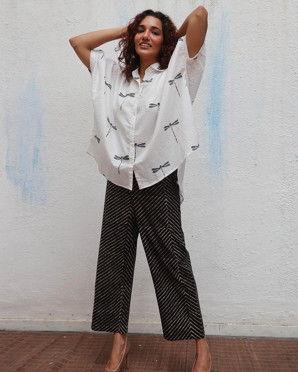Free Falling Handblock Printed Cotton Shirt - Mono - Image 9