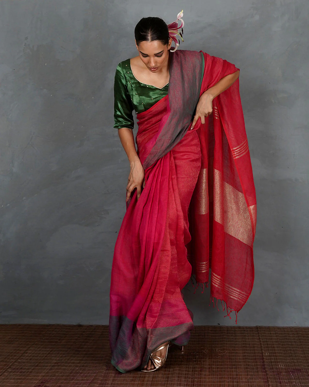 Glow Forward Red With Green Handwoven Linen Saree - TARA - Image 7