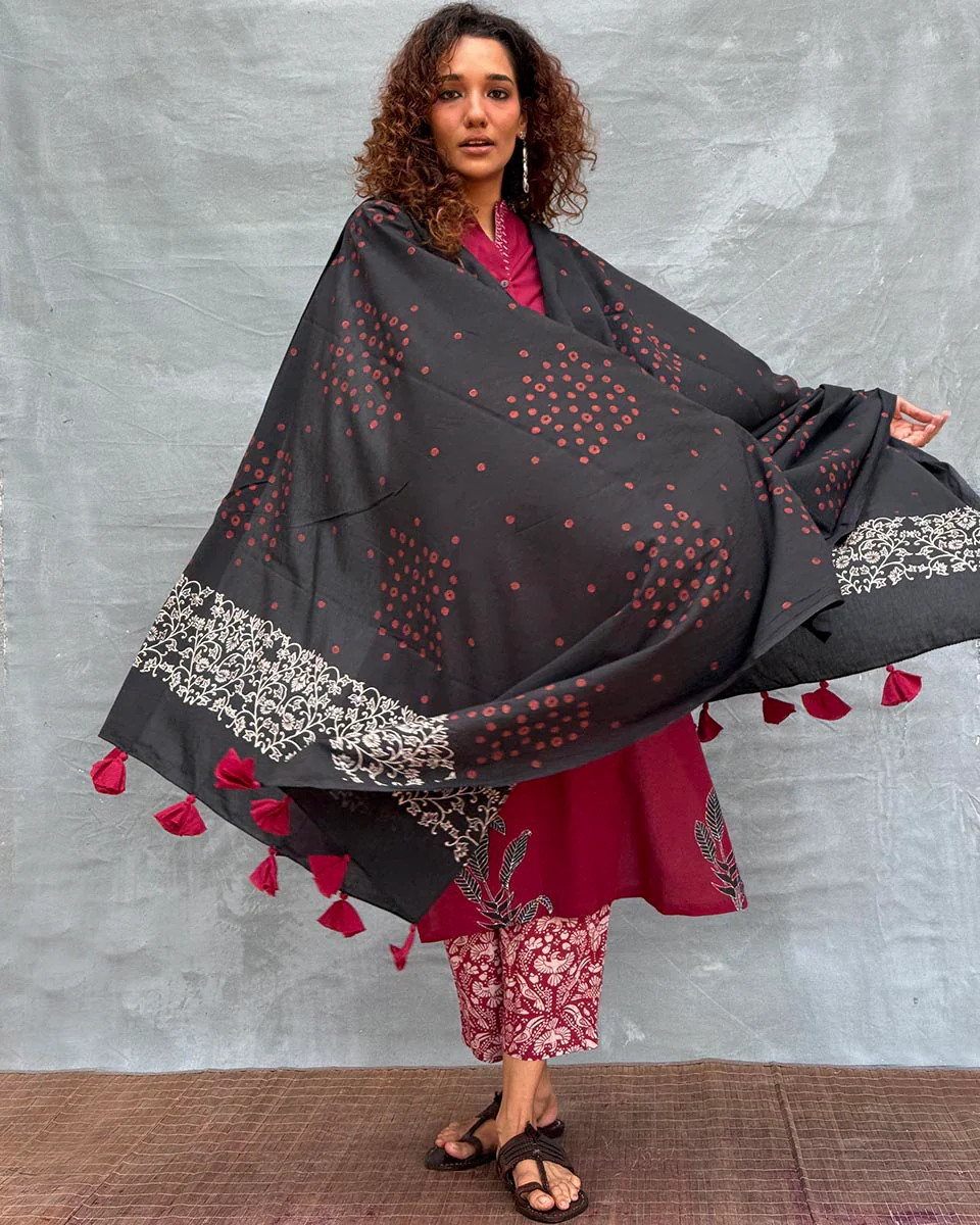 Hymn of Hills Blockprinted Cotton Dupatta - Image 10