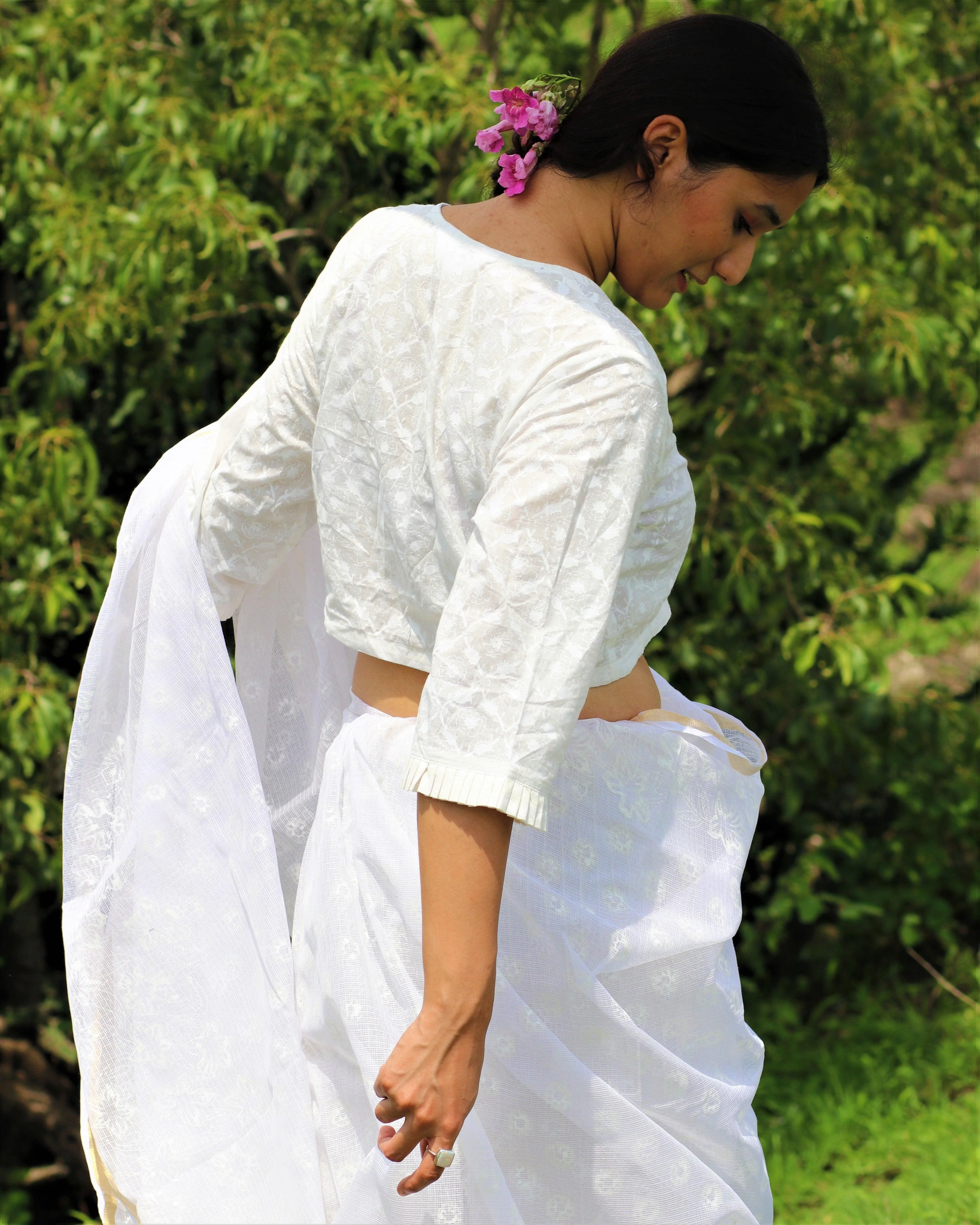 Ivory Pure Cotton Handprinted Blouse-Safed - Image 5