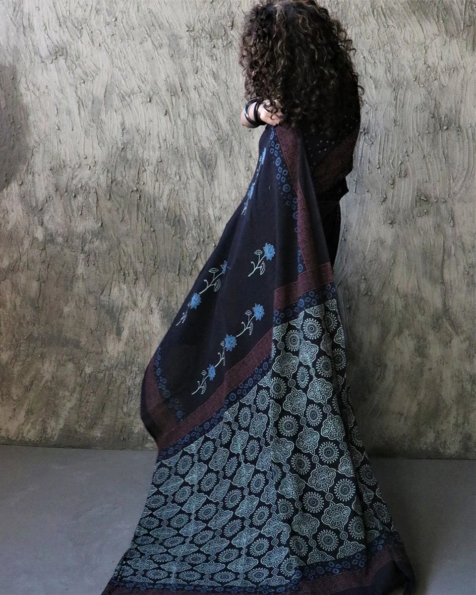 Oriana Handblockprinted Cotton Saree - Kohl - Image 6