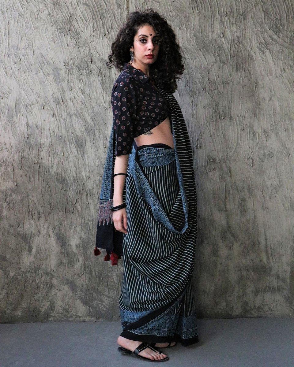 Gazal Handblockprinted Cotton Saree - Kohl - Image 4