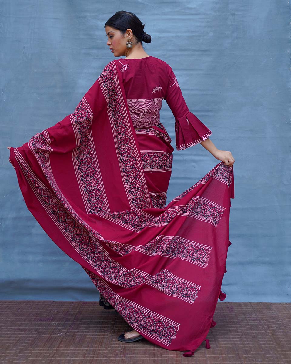 Labanya Maroon Handblock Printed Cotton Saree - Soil - Image 3