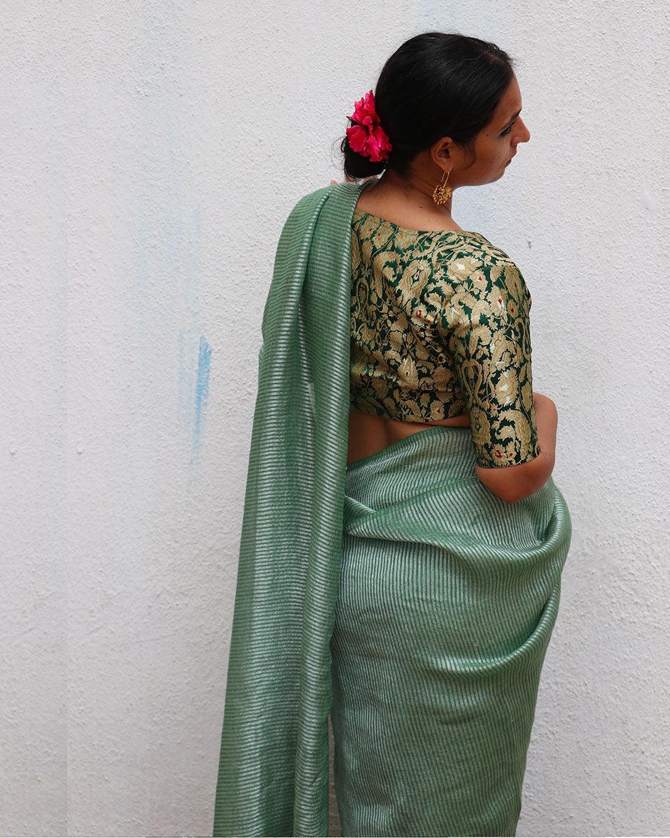 Lush Green Handwoven Linen Zari Saree - TOG - Image 4