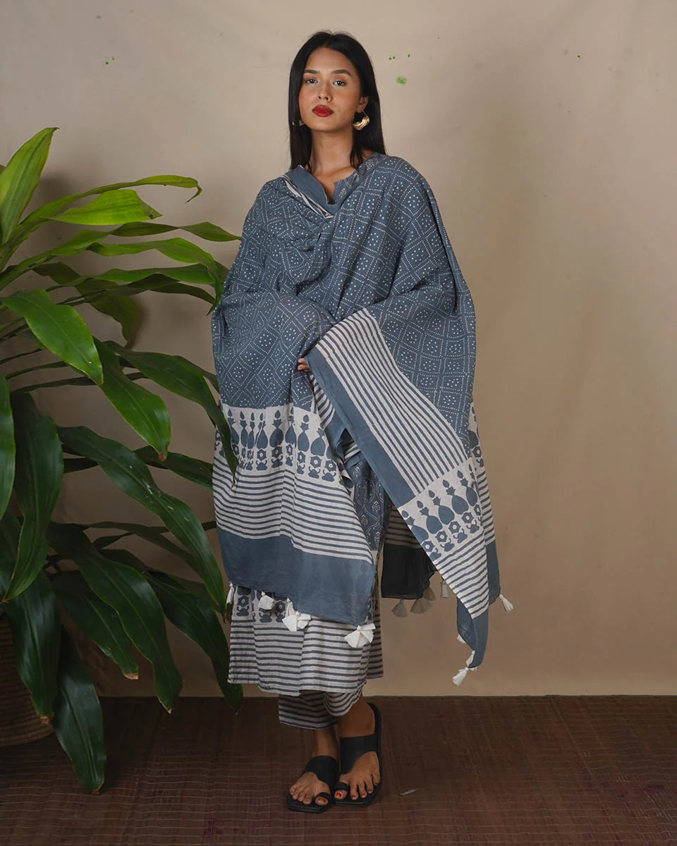 Marble Sigh Grey Block Printed Dupatta - BMS - Image 2