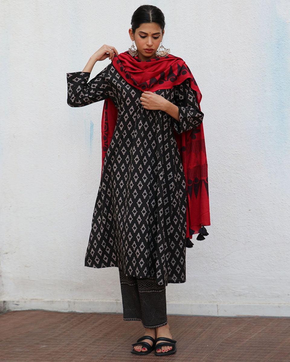 Marley Blockprinted Cotton Dupatta - NOMAD - Image 2