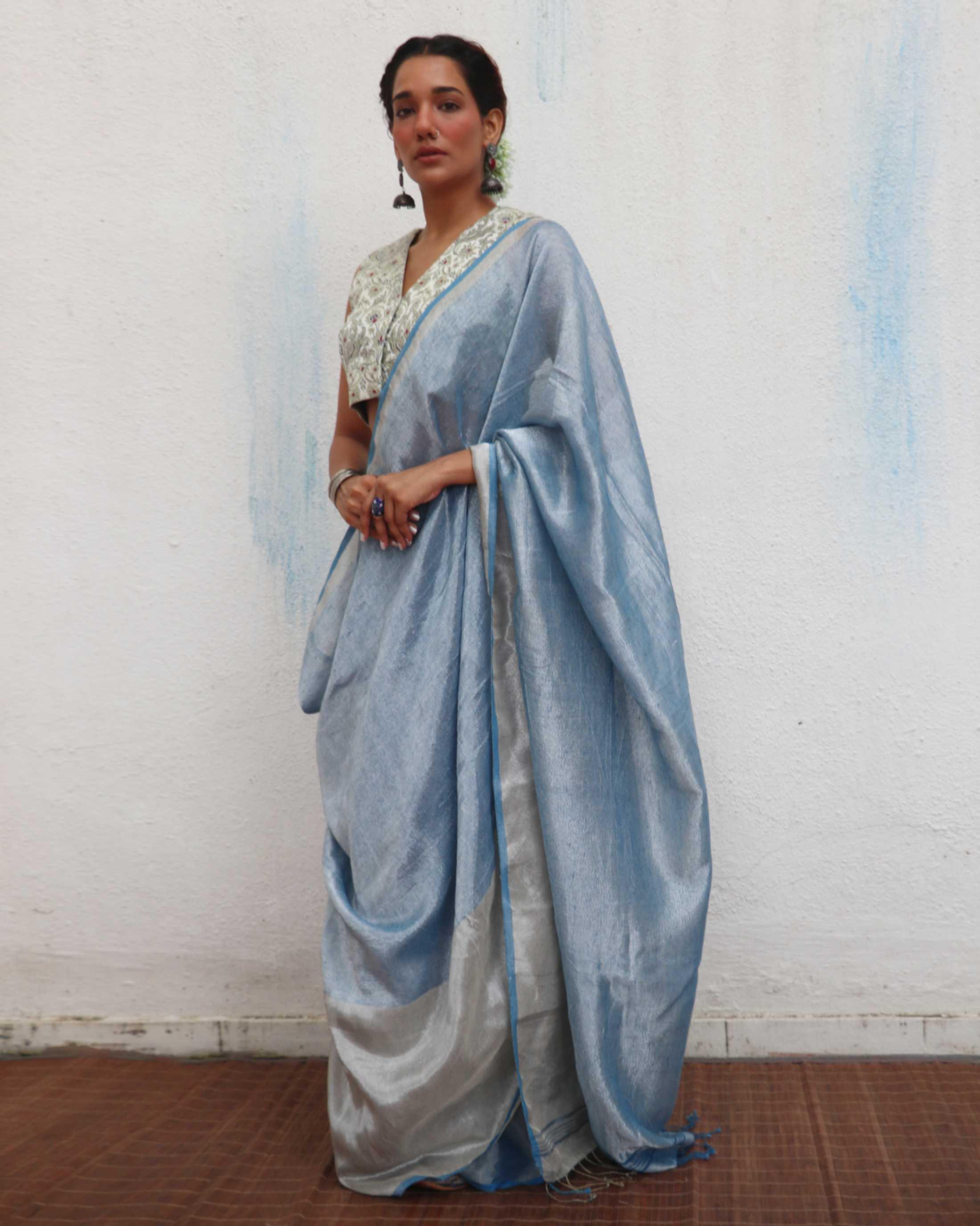 Mazha Blue Handwoven Linen Zari Saree - Jheel - Image 2
