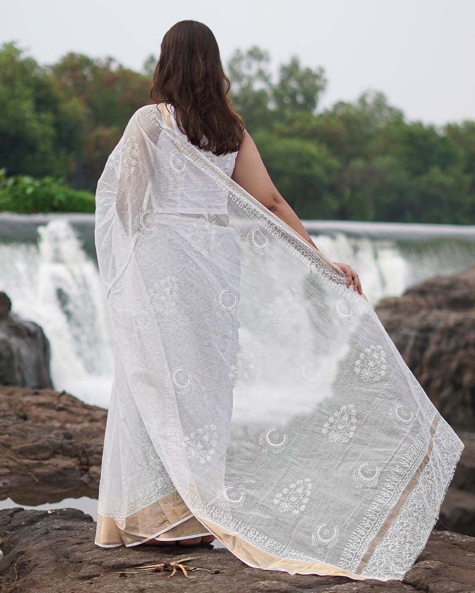 Milk Glass Kota Doria Ivory Block Printed Saree - SFD - Image 9