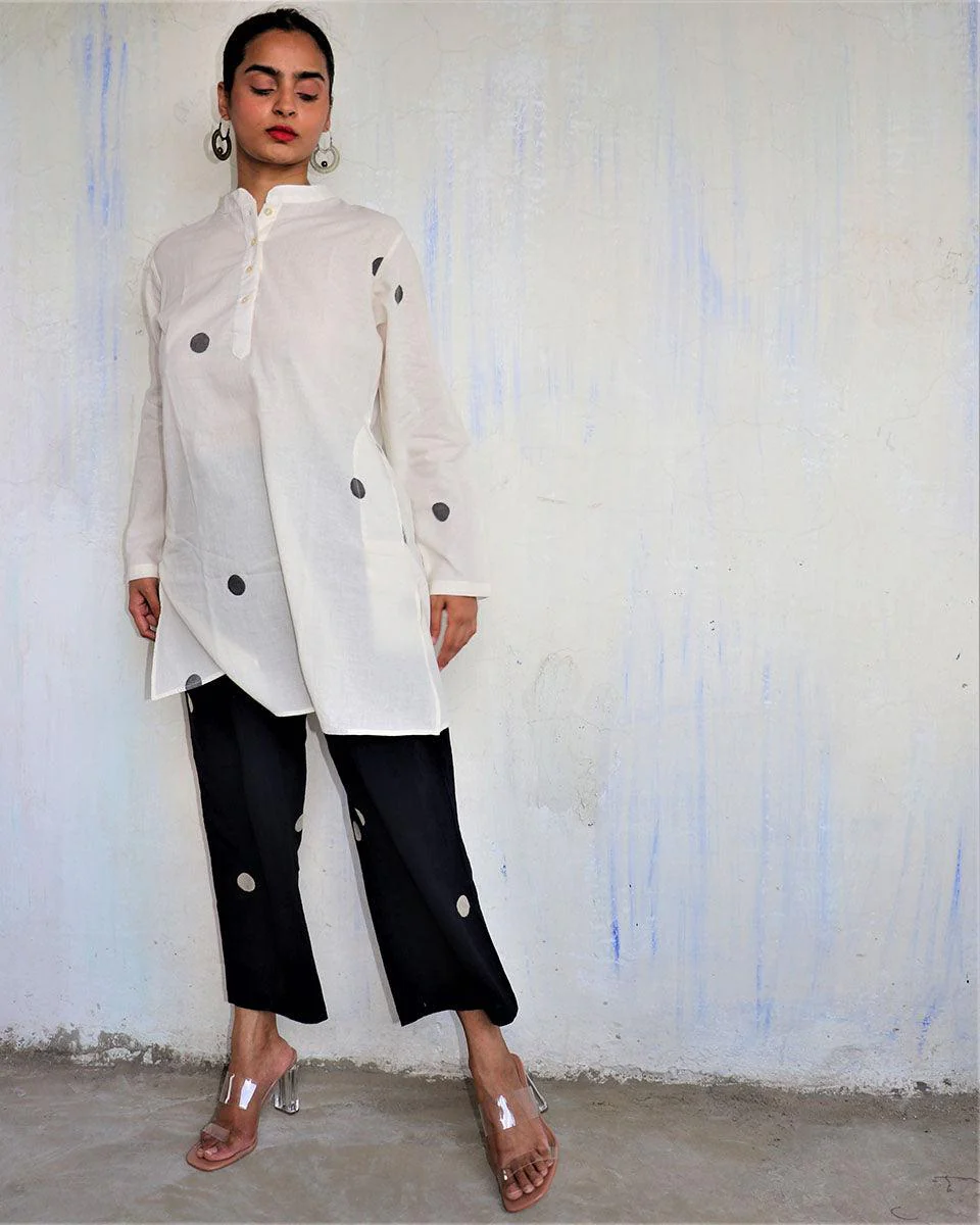 Monochrome Pure Cotton Block Printed Kurta Set-Mono - Image 2