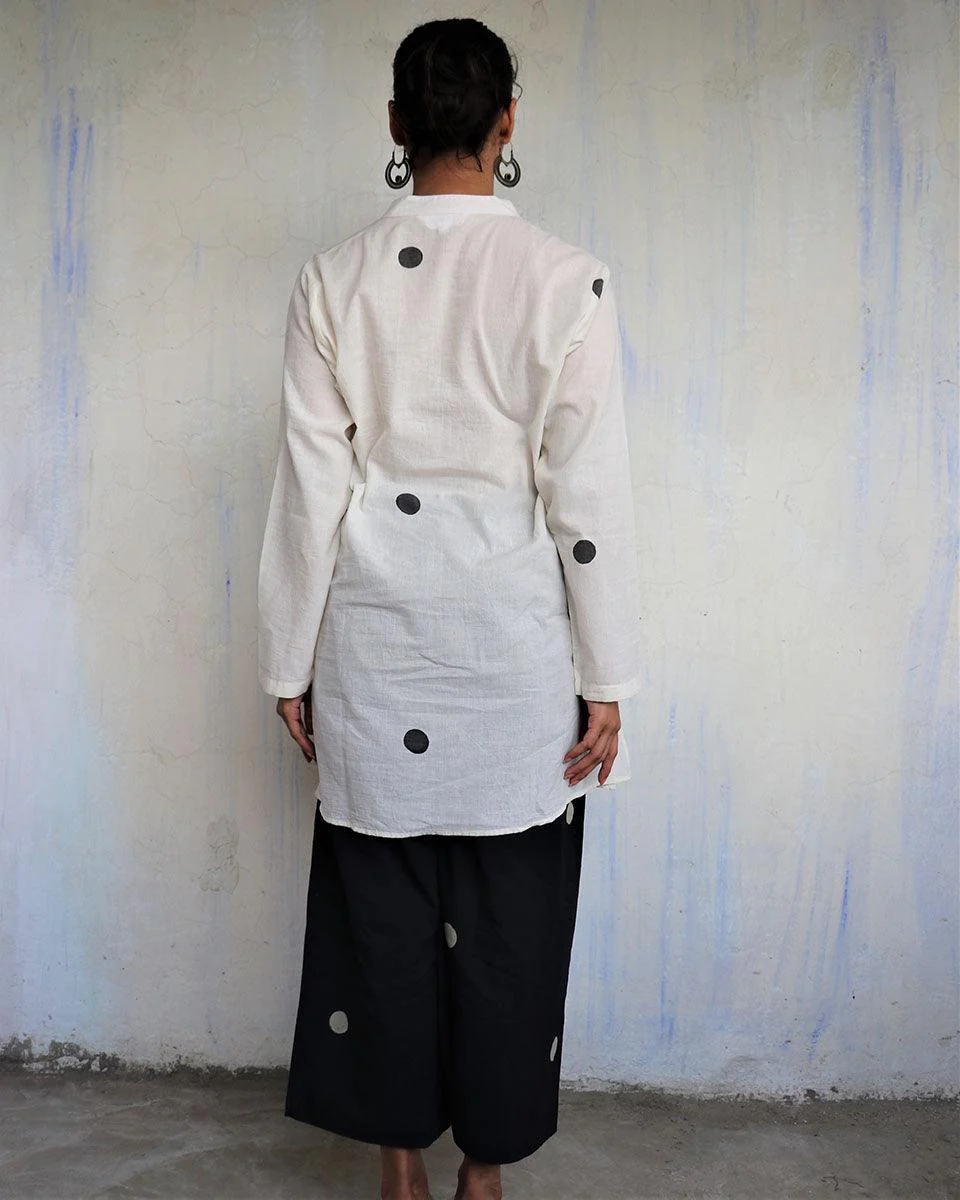 Monochrome Pure Cotton Block Printed Kurta Set-Mono - Image 5