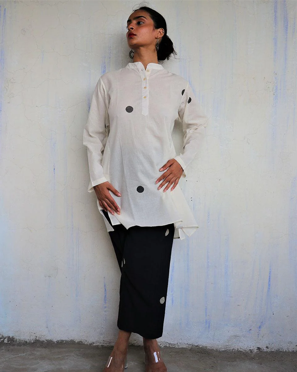 Monochrome Pure Cotton Block Printed Kurta Set-Mono - Image 6