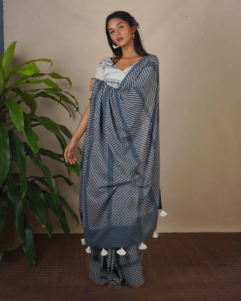 Moon Smoke Grey Block Printed Saree - BMS - Image 2