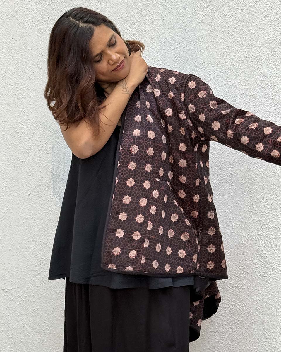 Moonchild Mashru Silk Reversible Quilted Jacket - Image 9