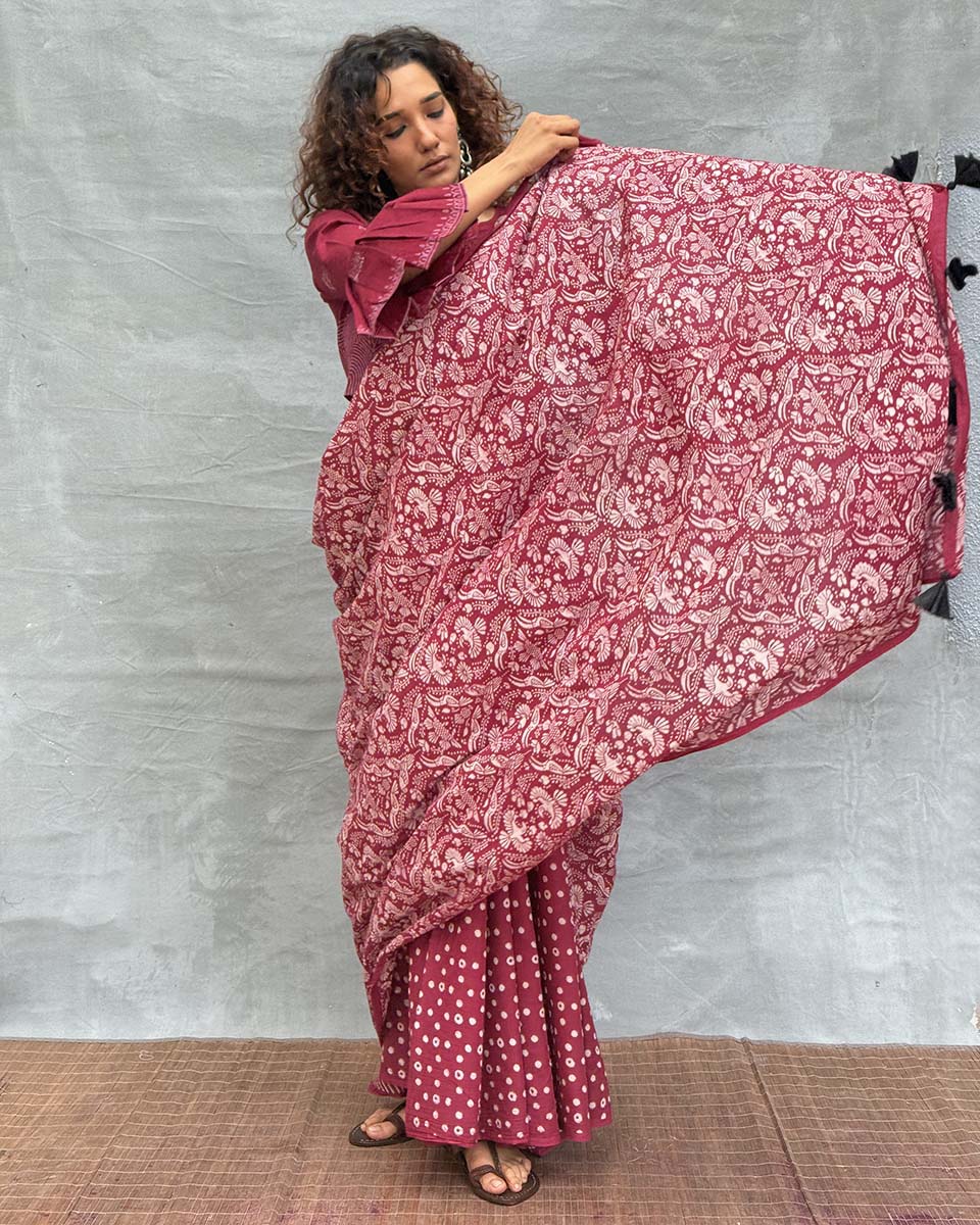 Moonlight Maroon Block printed Cotton Saree - Soil - Image 2