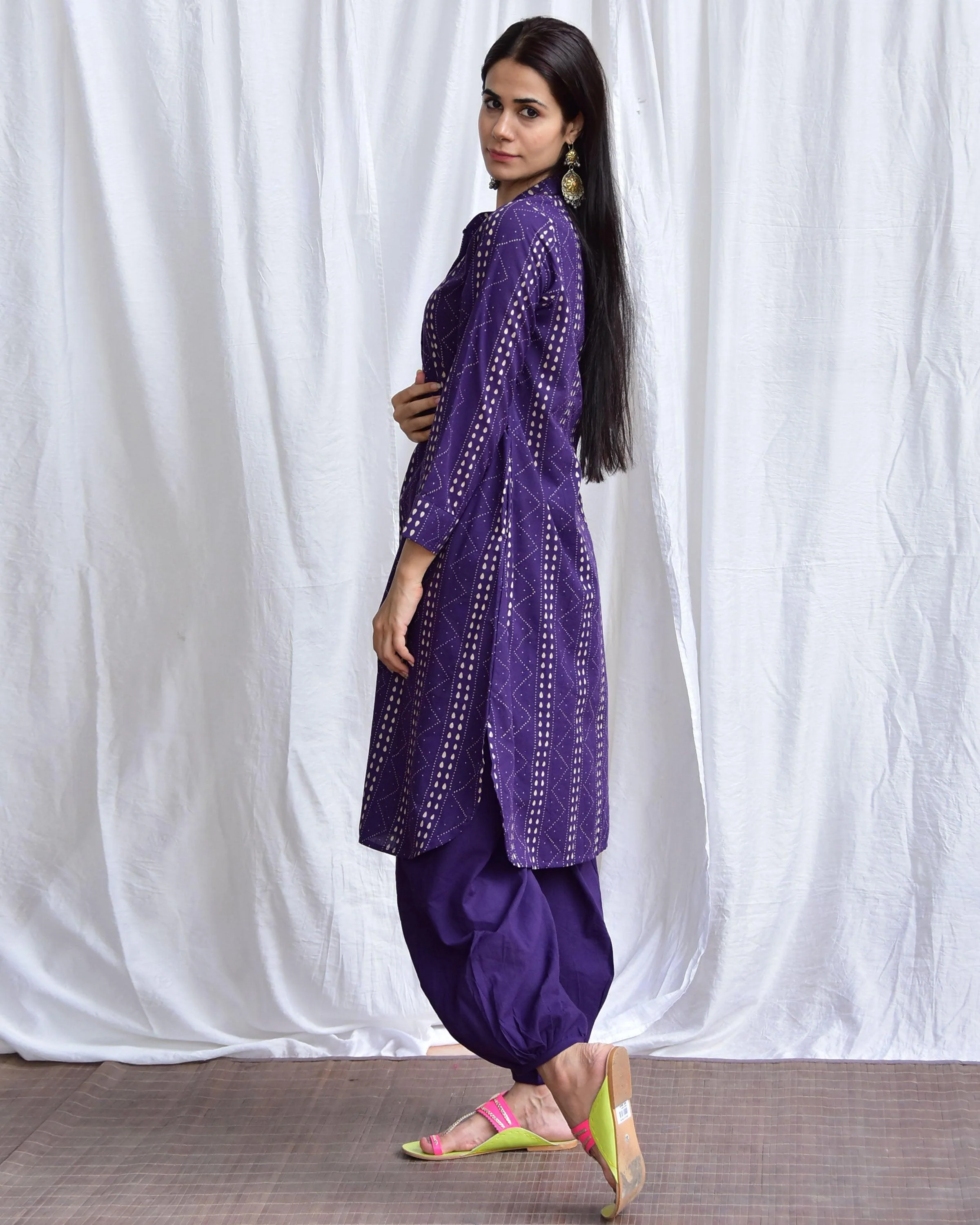 Moray Eel Handblockprinted Cotton Kurta Set Of 2-Sor - Image 5