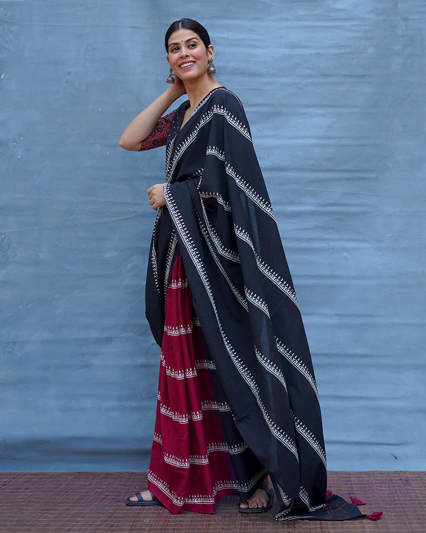Mrinal Black With Maroon Handblock Printed Cotton Saree - Soil - Image 9