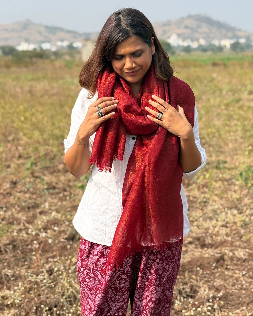 Mulled Magic Pure Wool Zari Shawl - Image 3