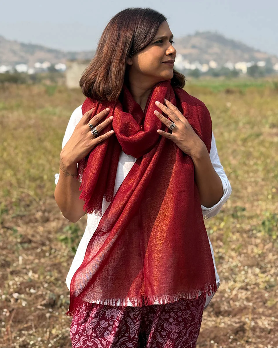 Mulled Magic Pure Wool Zari Shawl - Image 4