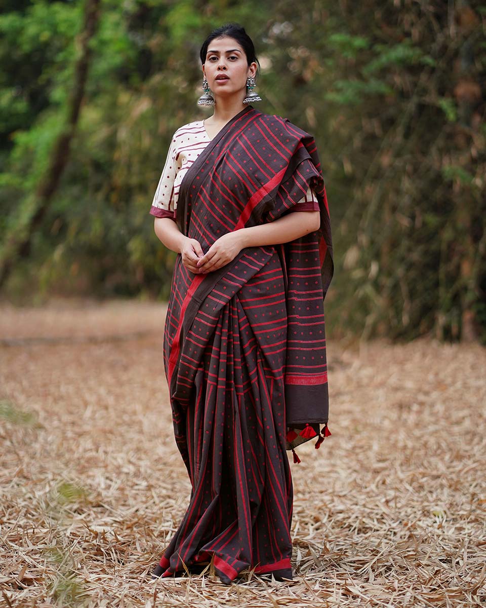Nadiya Kinare Brown Hand Block Printed Cotton Saree - WW - Image 4
