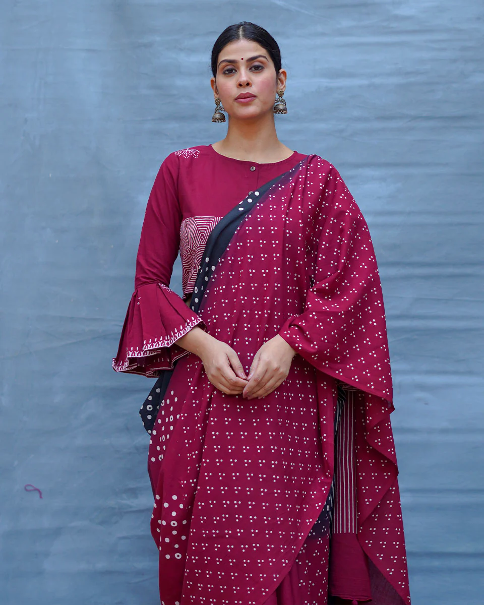 Nandini Maroon With Black Handblock Printed Cotton Saree - Soil - Image 11
