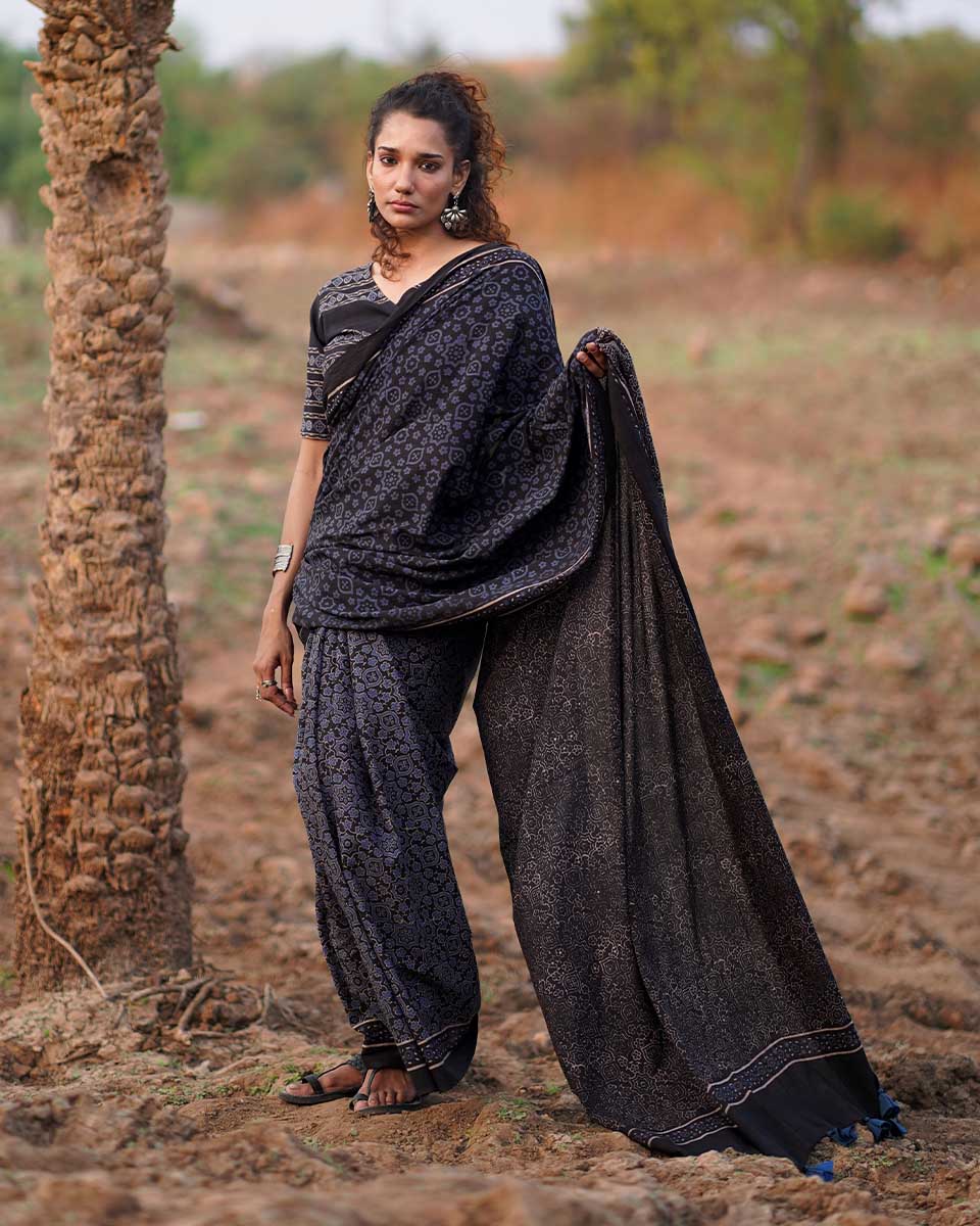 Nightscented Orchids Blockprinted Cotton Saree-WWB - Image 12