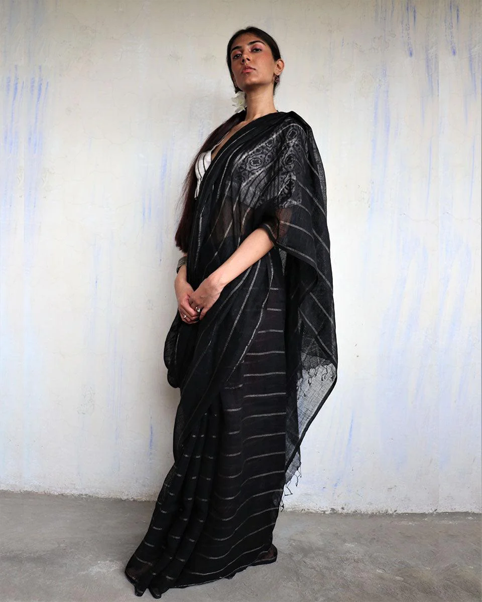 Nutan Handwoven Linen Zari Saree- Yesterday - Image 6
