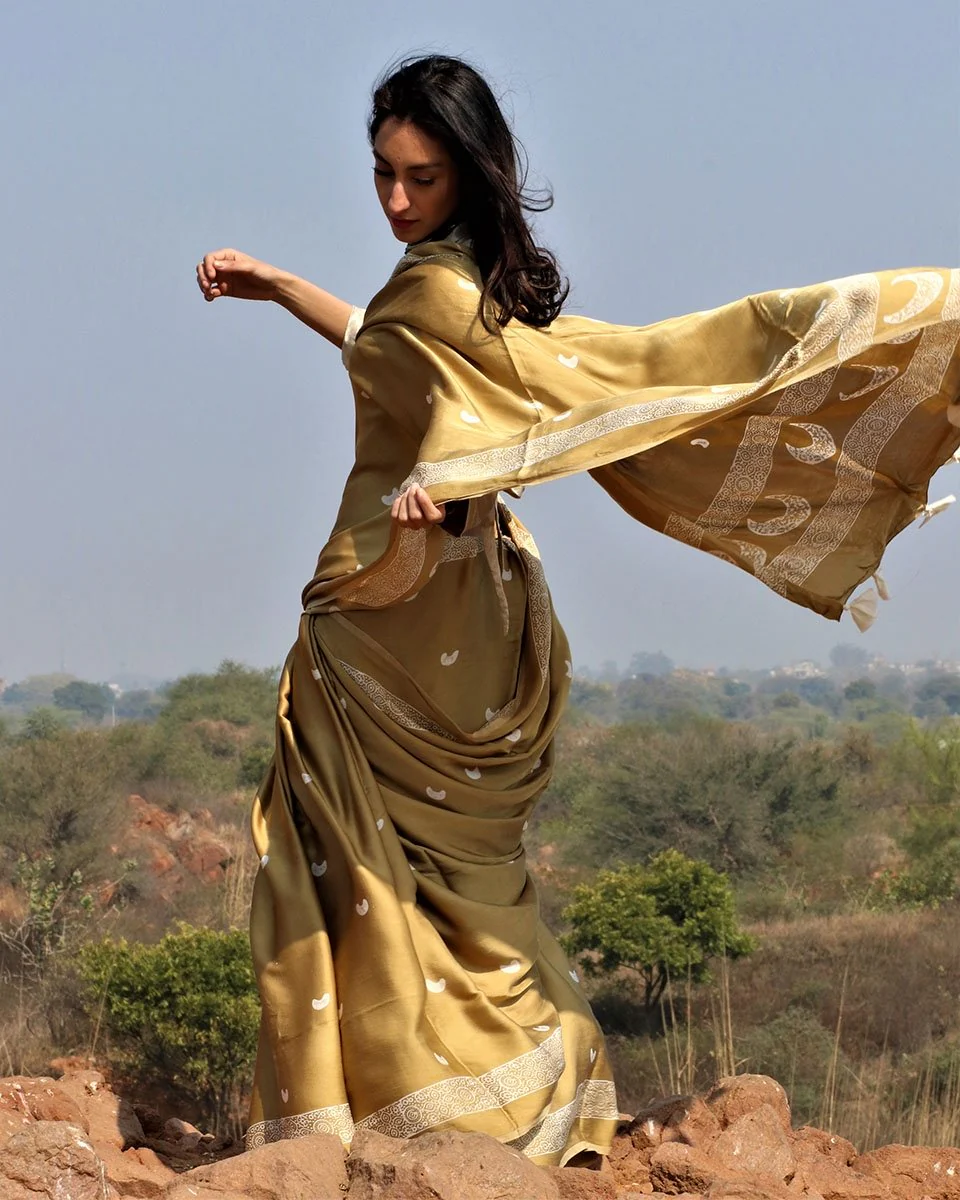 Olive Moon Blockprinted Modal Silk Saree - Image 5