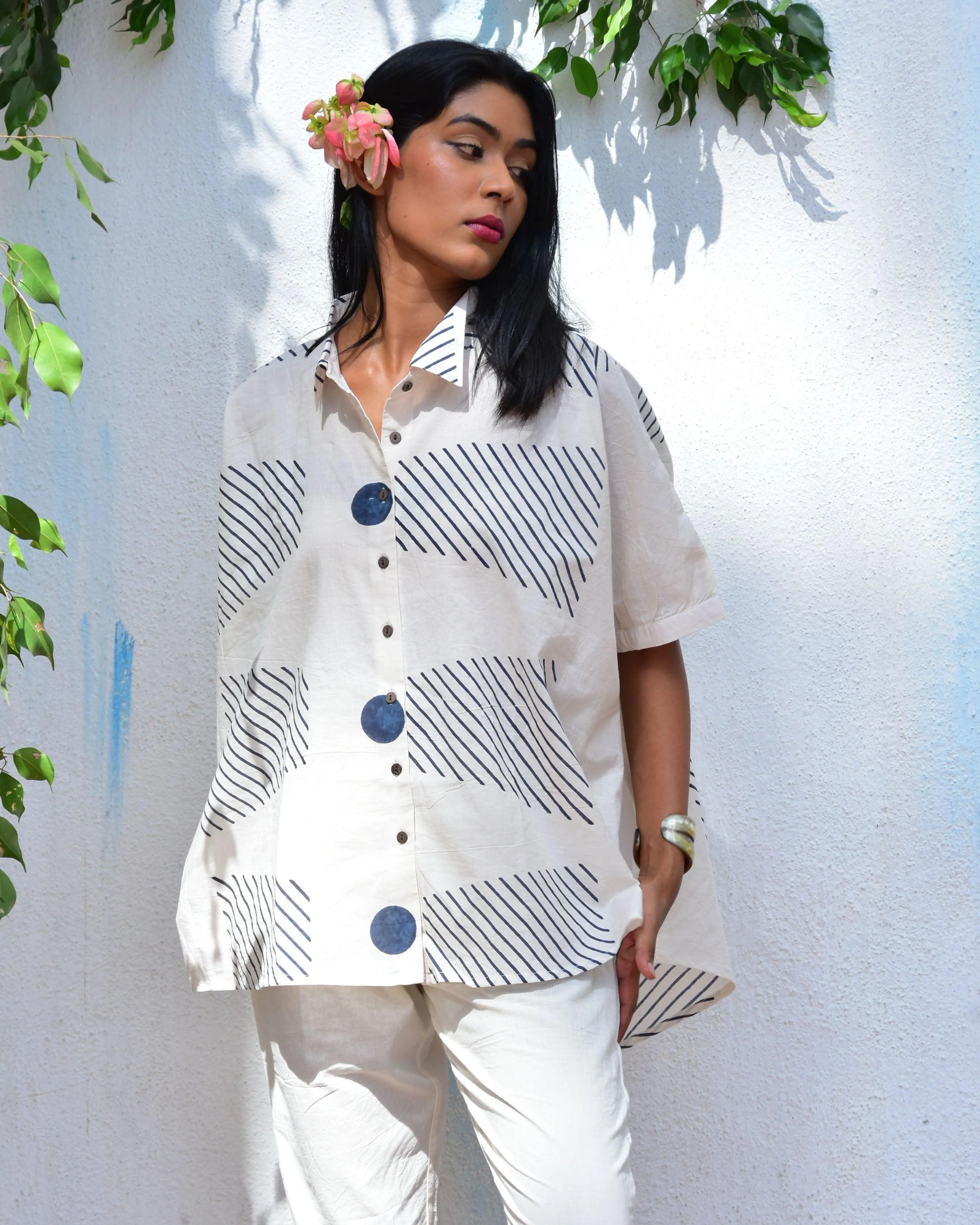 Opulent Whispers Handblockprinted Cotton Top - Vnmn - Image 2