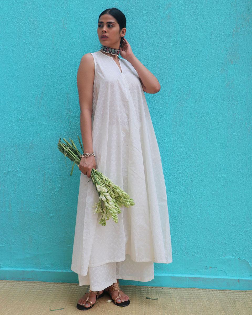 Pakeezah Cotton Kurta Set - Safed - Image 9