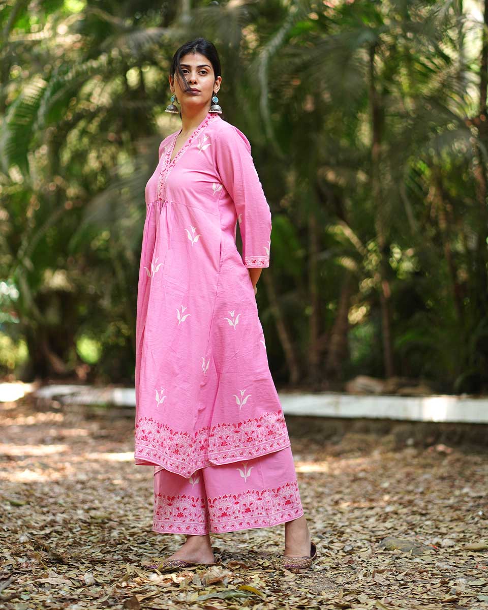 Parijatâ€™s Purity Block Pink Printed Kurta Set - MMG - Image 5