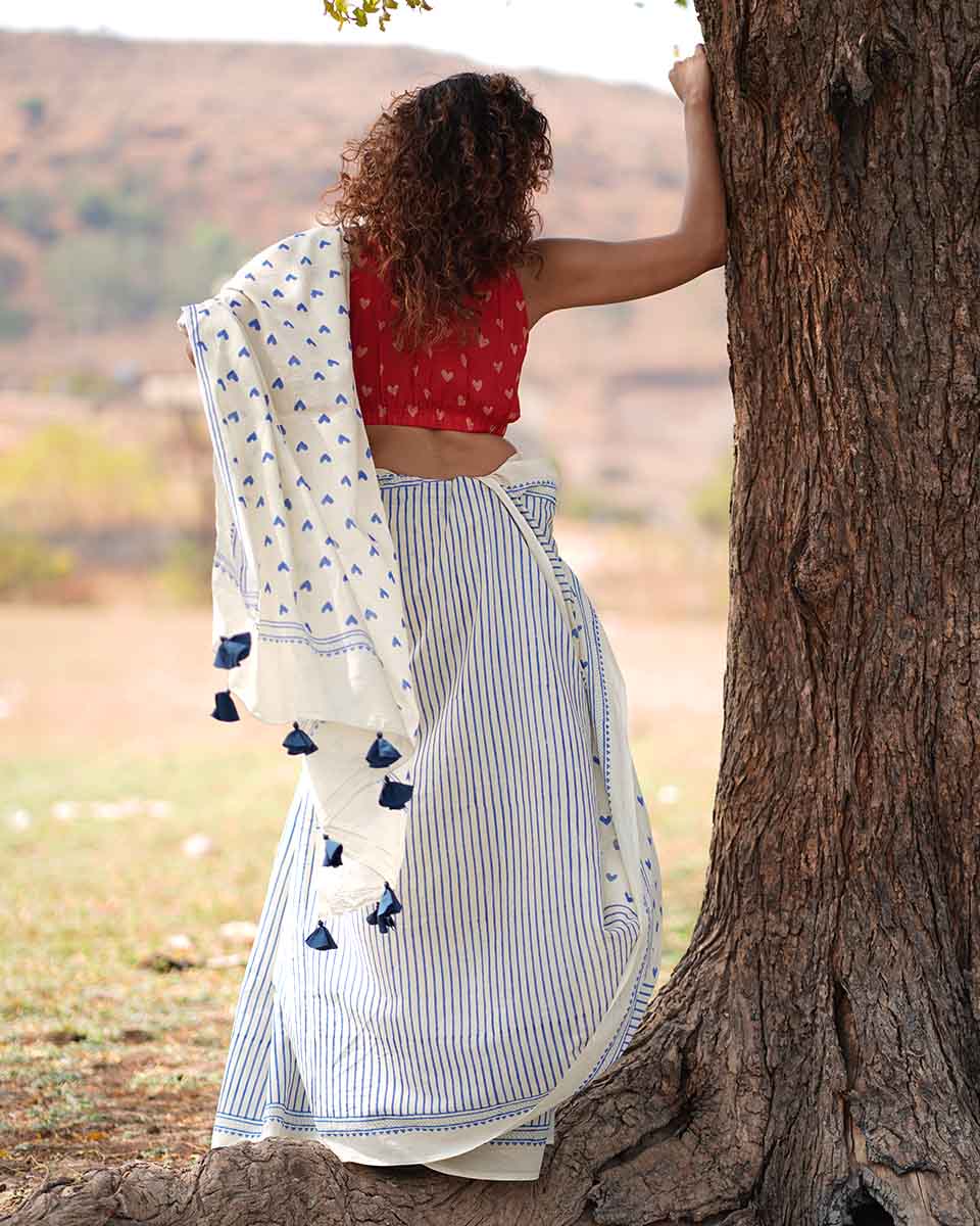 Phir Le Aya Dil Ivory Hand block Printed Cotton Saree - Image 2