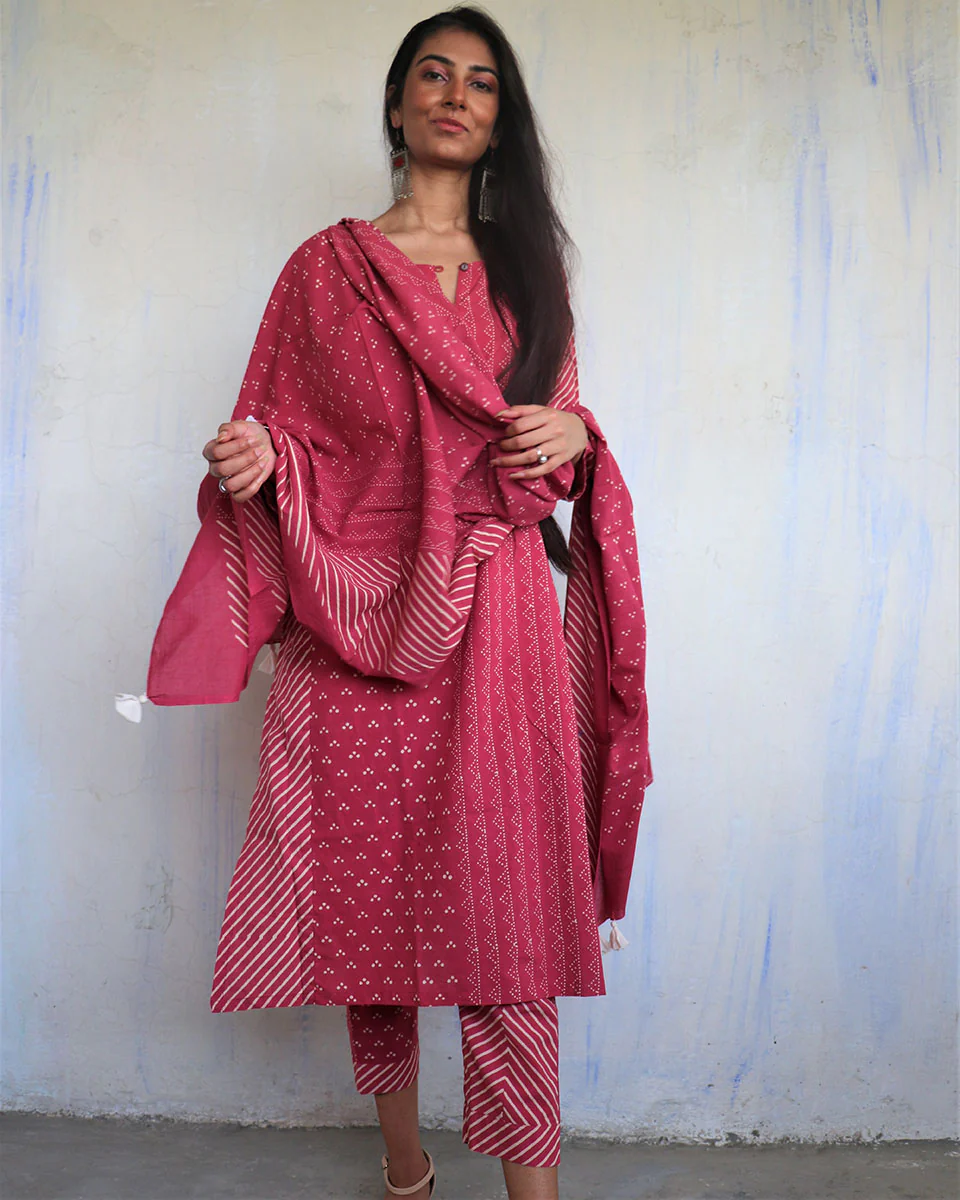 Pink Pure Cotton Block Printed Dupatta-Ajooni - Image 4
