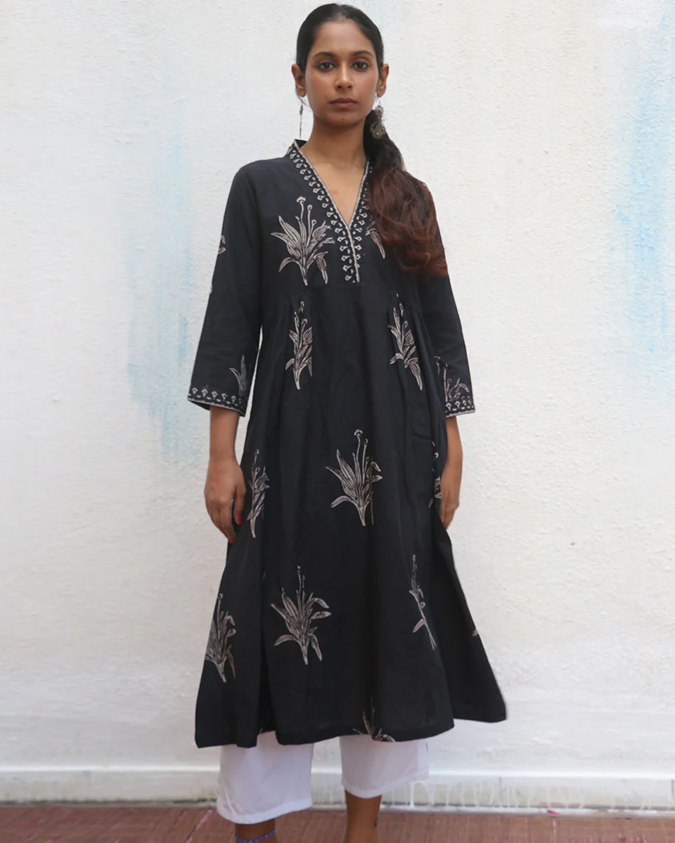 Pratima Block Printed Cotton Kurti - Image 5