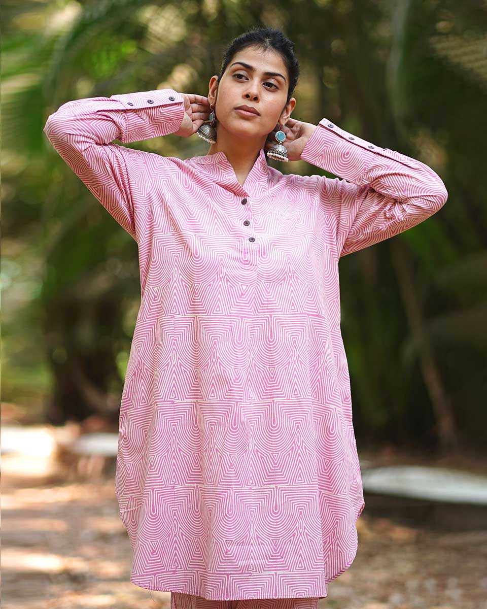 Radiant Roses Blush Pink Block Printed Kurta Set - MMG - Image 9