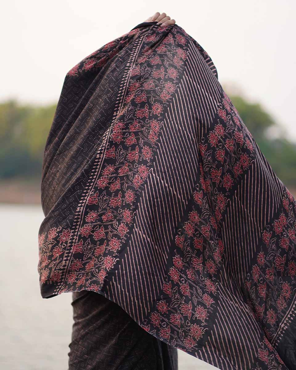 Rahi Black Block printed Modal Silk Saree - Jaisal - Image 9
